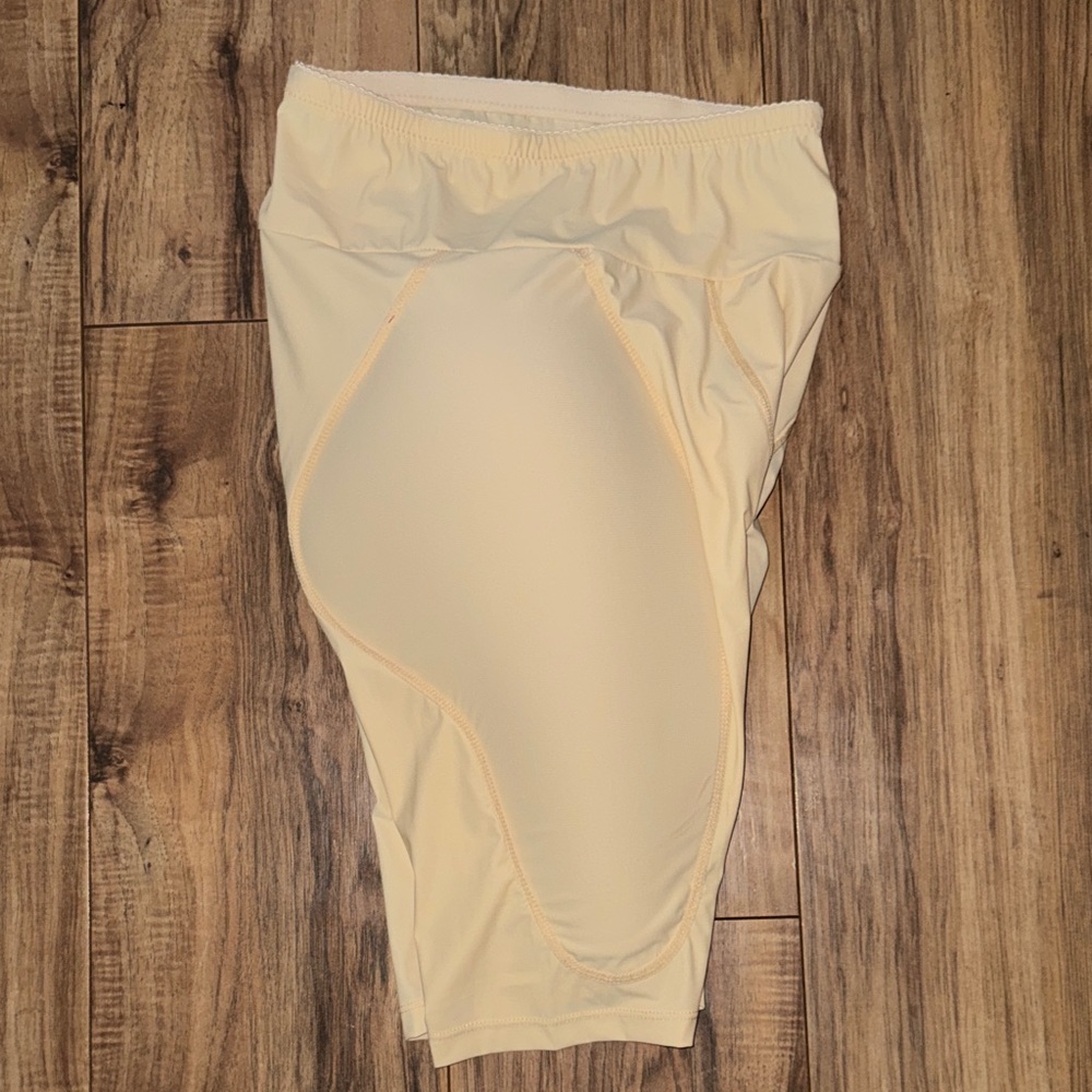 Waisted‎ Butt Lifting & Hip Dip Cushion